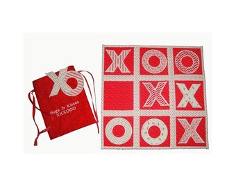 Hugs And Kisses Tic Tac Toe Game - Machine Embroidery Design, Valentine's Game Board & Playing Pieces, Xs and Os Game, Includes Instructions