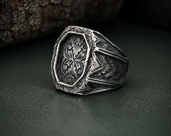 Silver Signet Ring for Men, Engraved Geometric Ring, Handmade Vintage Style Ring, Unique Men's Jewelry Gift