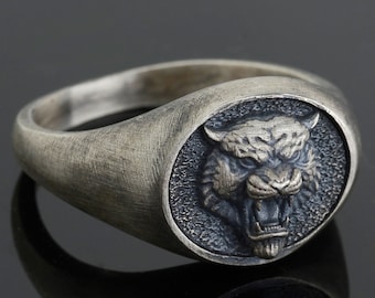 Tiger Head Man Ring, Sterling Silver Minimalist Ring ,Wild Cat Ring, Mens Ring, Unique Ring for Man, Silver Signet Ring, Memorial Gift