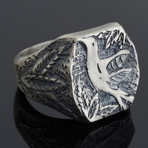 Pigeon Ring, Sterling Silver Relief Ring, Nature Ring, Mens Ring, Unique Ring for Man, Silver Signet Ring, Memorial Gift for Him