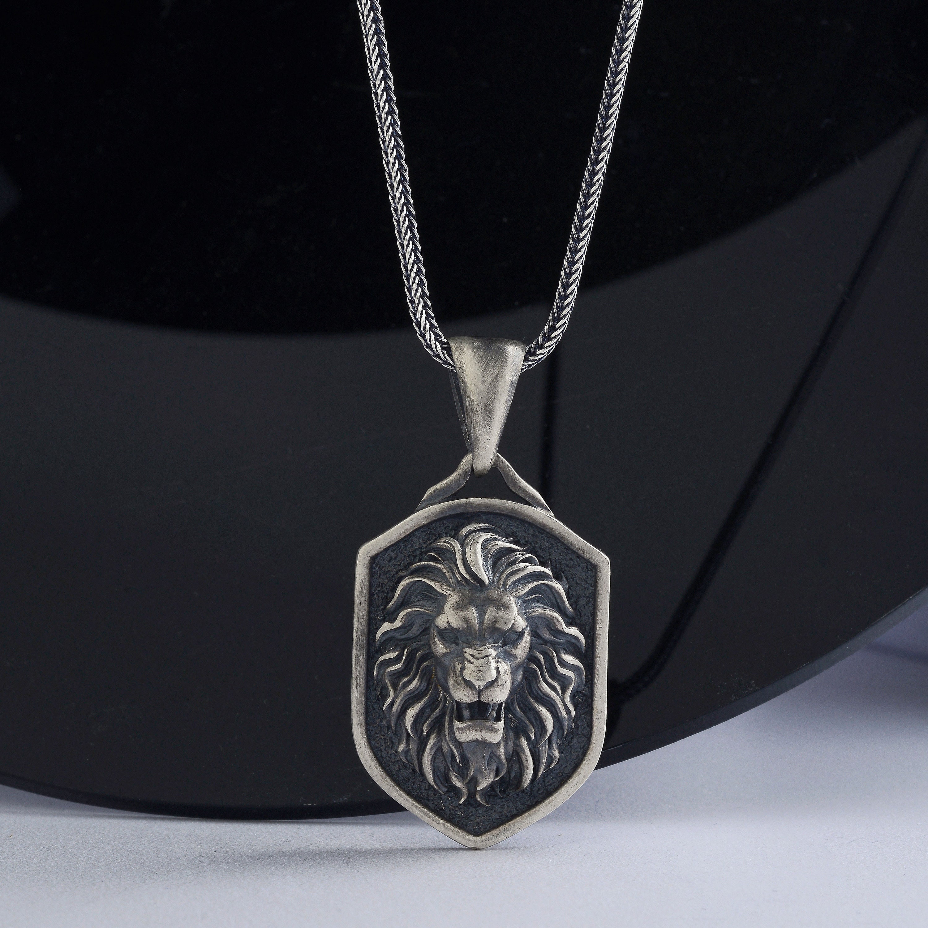 M Men Style Rock Biker Jewellery Animal King Lion Around Teeth Skull Head  Silver Stainless Steel Pendant Necklace Chain