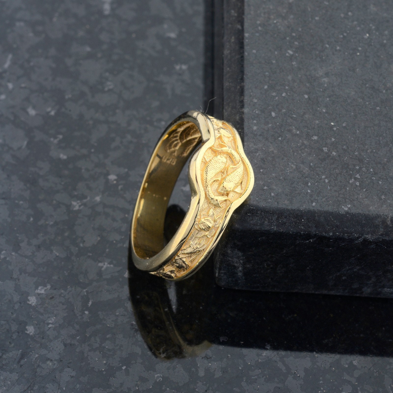 10k Gold Japanese Koi Fish Band Ring, Japan Ornament Carp