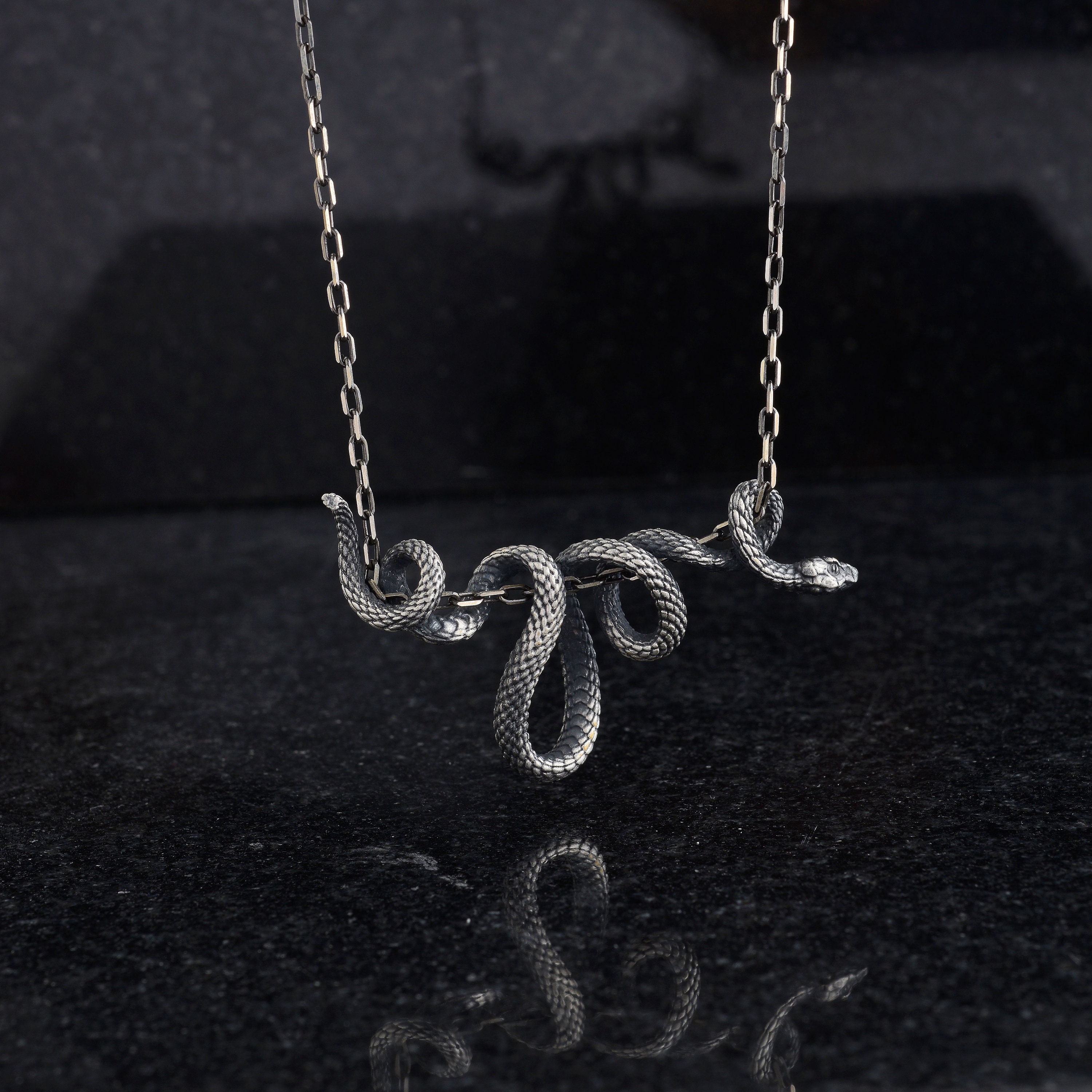 【BLACKPURPLE】5P vintage snake necklace il_fullxfull.4772369641_msfd.jpg