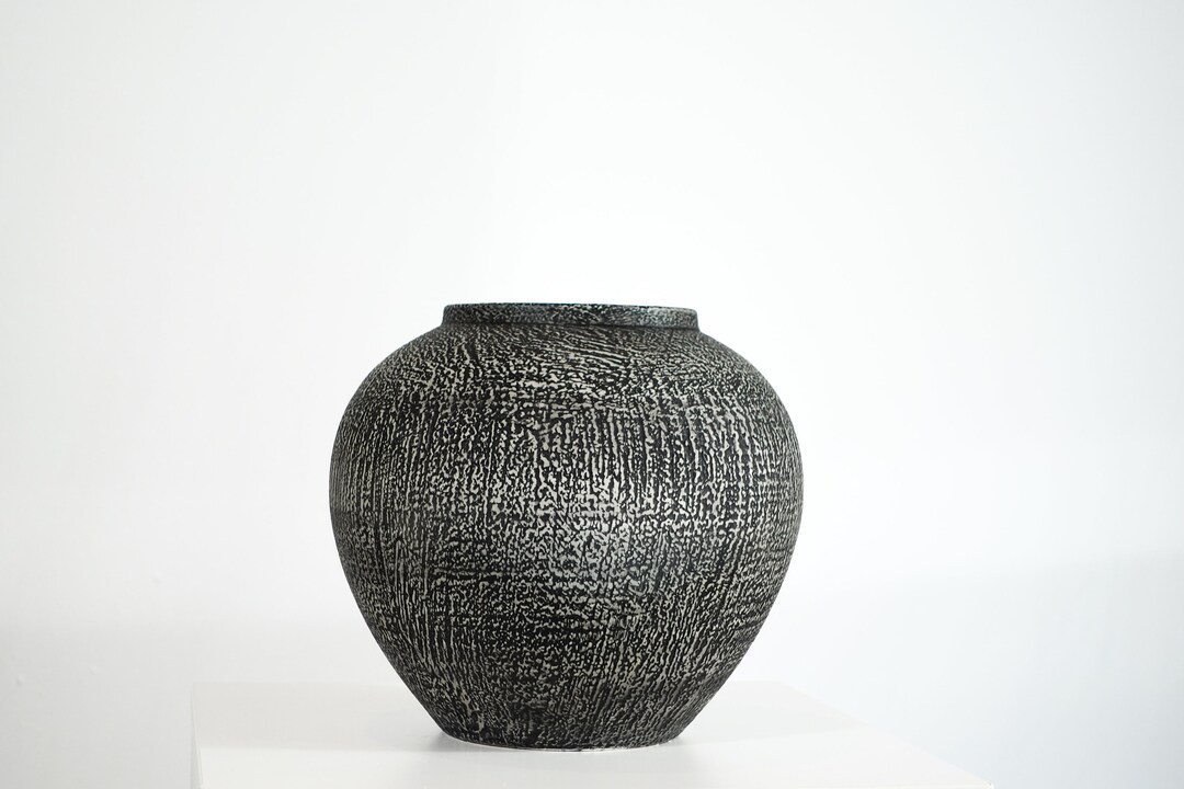 Round Black Vase, Gray Vase, Handmade Vase, Ceramic Vase, Small Vase