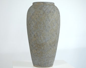 tall vase, handmade vase, ceramic vase, beige vase, white vase, Macham Tall