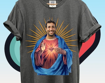 Camiseta Saint Daniel Ricciardo, Camiseta de Piloto de F1, Camiseta Comfort Colors da Fórmula 1, Camiseta Oficial de Piloto de F1, Vestuário de Grande Prêmio, Identificação de Fã de Automobilismo