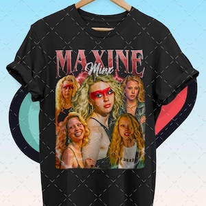 Può includere: T-shirt nero con una grafica in stile vintage che presenta il testo "MAXINE MINX" e immagini di quattro donne.