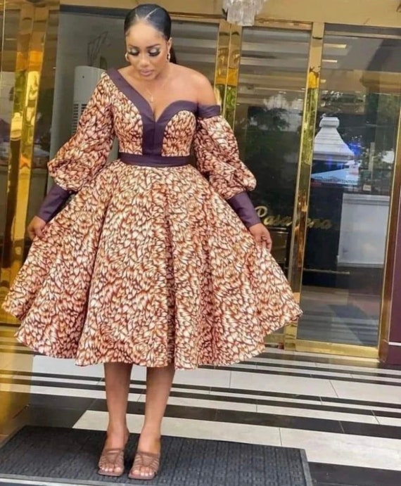 Latest Beautiful Ankara Gown Styles And Designs For Ladies