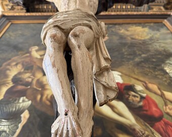 17 世紀の宗教的なアンティーク木彫りのイエス キリストの磔刑像
