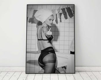 Naked Woman in Bathroom Print, Feminist Poster, Black and White, Bathroom Wall Art, Fashion Print, Feminine Wall Art, Girl Bathroom Decor