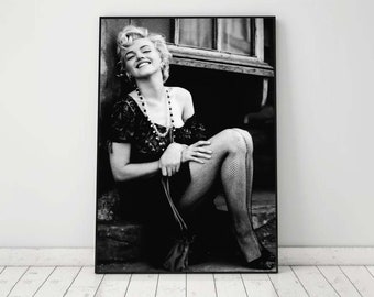 Marilyn Monroe Poster, Black And White, Marilyn Monroe Print, Fashion Photography, Old Hollywood Print, Printable Wall Art, Digital Download