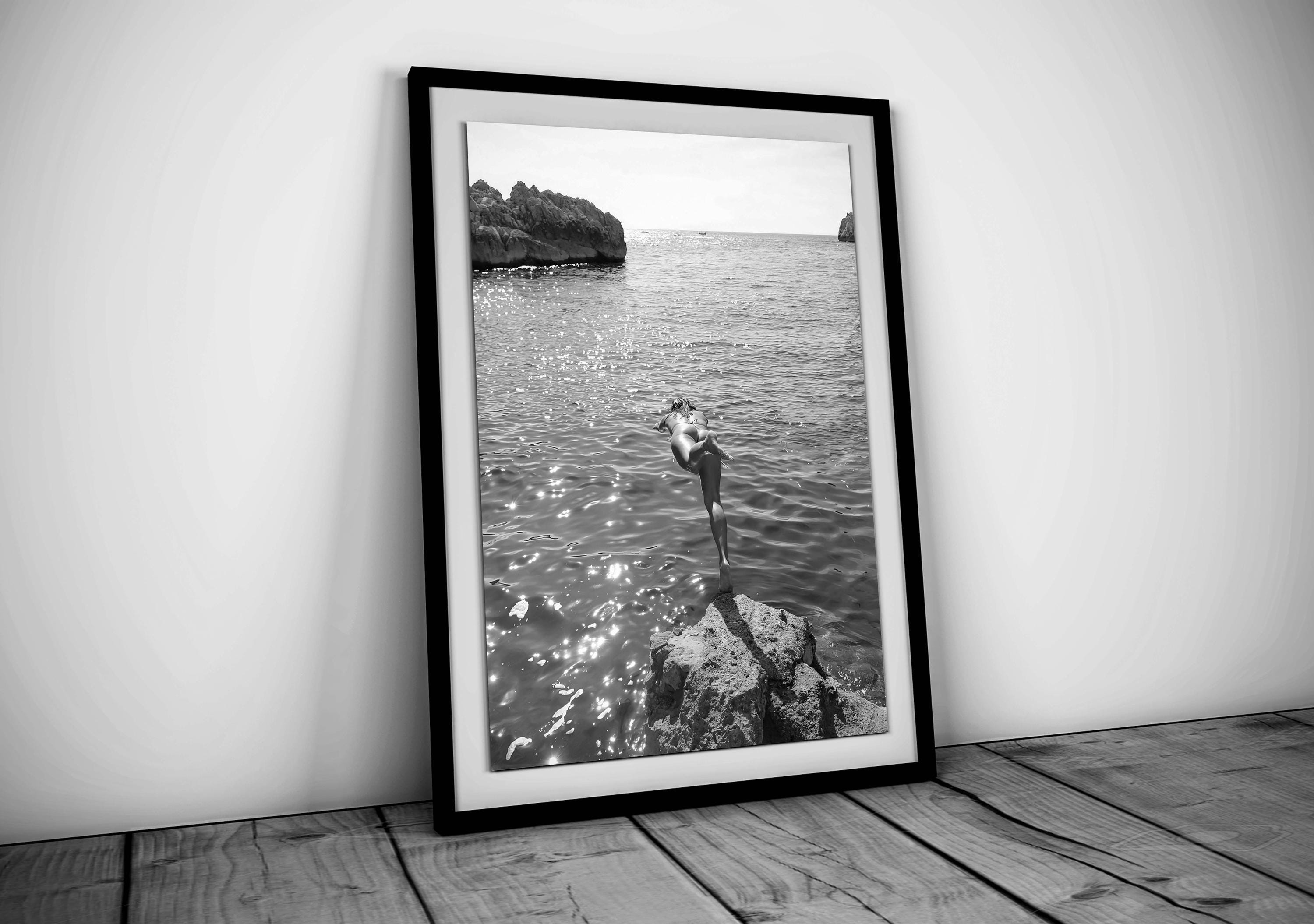 Woman Diving into Water Print, Black and White, Beach Photography, Ocean Prints, Hypebeast Wall Art,, Girls Bathroom Decor, Digital Download