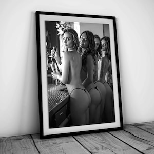 Naked Woman Drinking Beer in Bar Print, Bar Cart Poster, Black and White, Printable Alcohol Wall Art, Girls Bathroom Decor, Digital Download