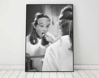 Audrey Hepburn Bathroom Print: Black and White Vintage Hollywood Wall Art (Digital Download)