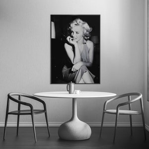 Vintage Marilyn Monroe Poster, Black And White Marilyn Monroe Print, Fashion Photography, Old Hollywood Print, Beauty Room Decor, Wall Art