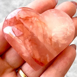 A+ Hematoid Quartz Heart Carving with Rainbiows 85g | Comes with Stand | Fire Quartz | Natural Genuine Crystal | Hand-picked | AU