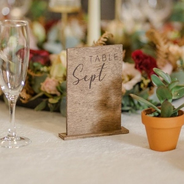 Numéro de table bois | Mariage, baptême, anniversaire