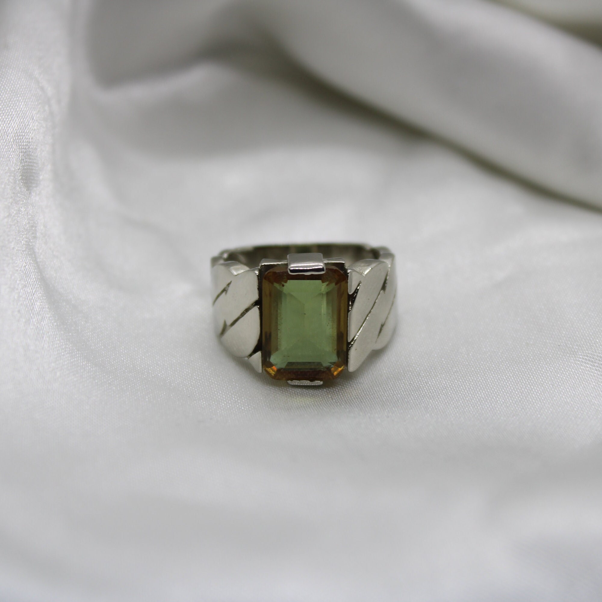 Lab Created Zultanite Color Change Stone Ring, Lab Created Alexandrite