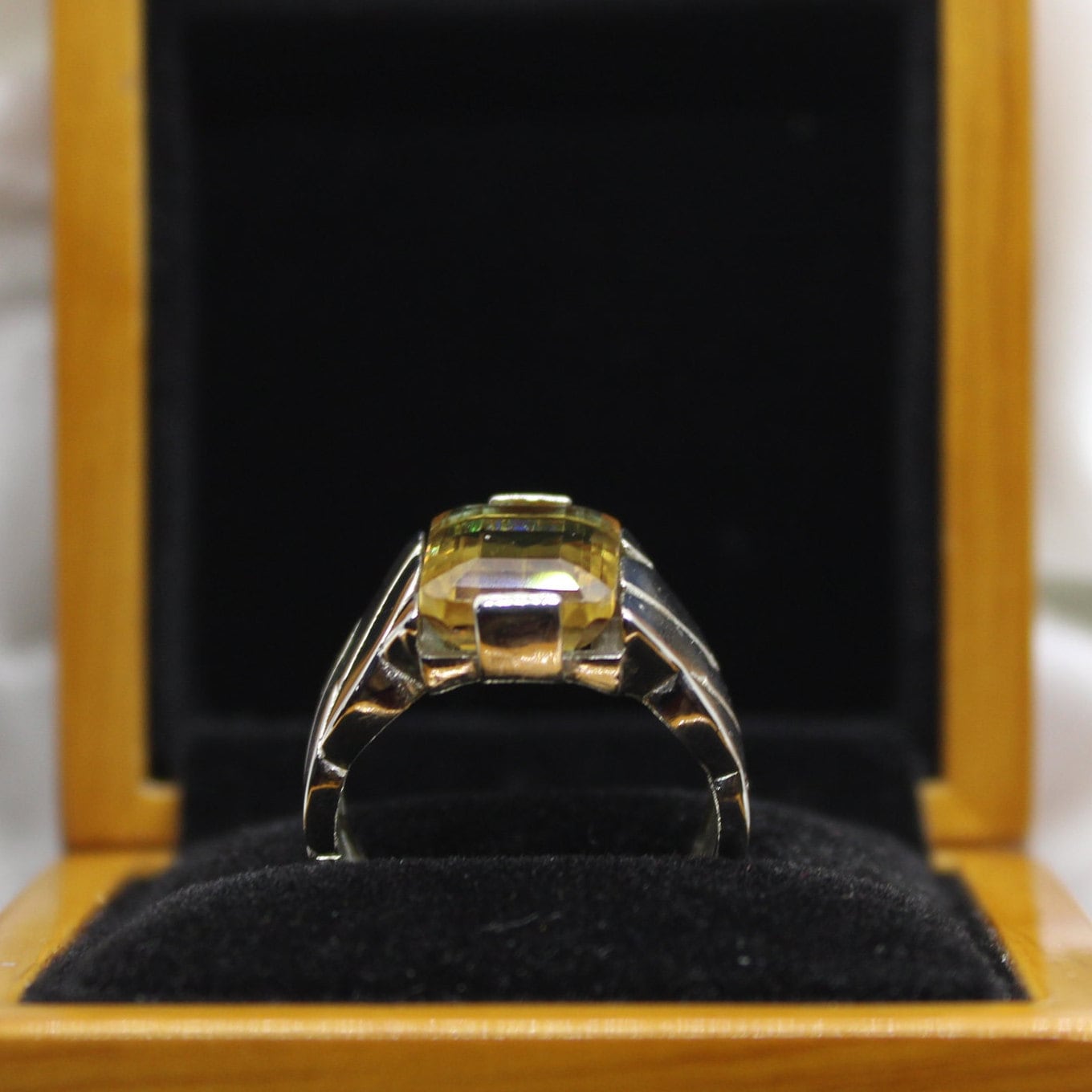 Lab Created Zultanite Color Change Stone Ring, Lab Created Alexandrite