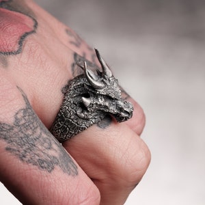 Handmade Dragon Head Men's Ring in Oxidized Silver 3D - Etsy
