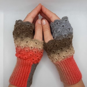 Fingerless Gloves Pattern. Fine Yarn Mittens Tutorial. Crochet Gloves Pattern.