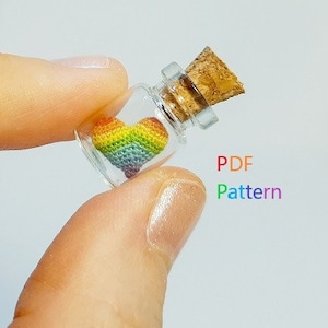 Rainbow Heart Crochet Pattern. Micro Crochet Heart PDF Pattern. Miniature Heart Pattern. Crochet heart Tutorial