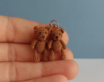 Patrón de osito de peluche en PDF. Descarga digital. Arte de microcrochet.