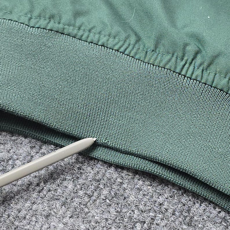 Nike Oregon Ducks Center Swoosh Pullover Windbreaker Jacket Men Sz XXL Y2K image 10