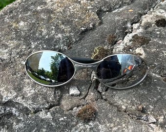 Gafas de sol polarizadas vintage Oakley para ciclismo, estilo gorpcore para exteriores.