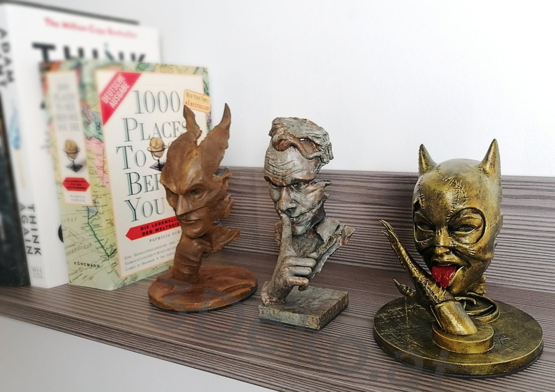 Gotham Trinity: Limited 15 Cm Statues Batman With Rust, Joker With ...