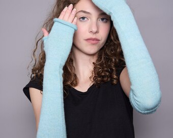 Mint green hand made sustainable (extra-long) fingerless gloves in British wool