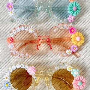 Kids Personalized Daisy Floral Sunglasses image 3