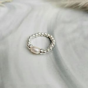 Silver pearl ring