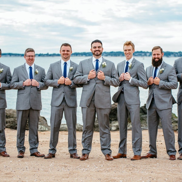 Grey Premium Men's 3 Piece Suit for Wedding Groomsmen Suits, Engagement, Prom Wear, Groom Wear, Tuxedo For Men, Groomsmen Gifts