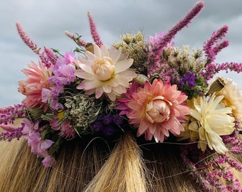 Dried flower hair comb