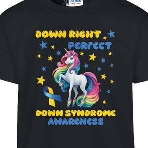 Maglietta per bambini sulla sindrome di Down Maglietta per bambini sulla sindrome di Down Down Right Perfect World Giornata mondiale della sindrome di Down