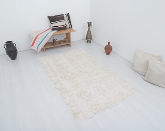 Vintage Turkish Oushak Rug 4x6: Neutral Anatolian Wool Rug