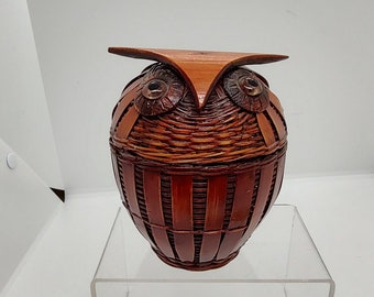 Handcrafted vintage wicker owl lidded basket.