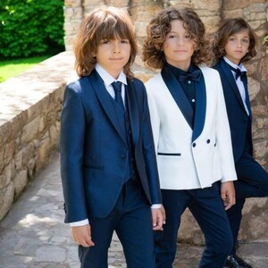 Kids suits canada top