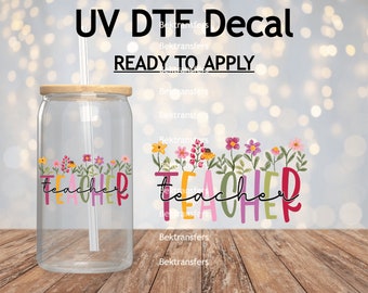 UV DTF Teacher Ver.3 Decal / Adesivi per insegnanti / Decalcomania per tazza / Decalcomania per laptop / Pronto per l'applicazione permanente / Nessun calore richiesto / Impermeabile / 4'' di larghezza