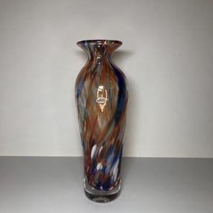 Vaso in vetro artistico americano 28 cm • Stile Blenko • Firmato e datato • Vetro soffiato multicolore