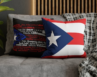Drapeau de Porto Rico Pueblos Names et taie d'oreiller carrée en polyester filé à l'arrière du drapeau de Porto Rico - Impression recto-verso