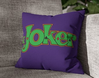 Taie d'oreiller carrée en polyester filé à l'avant et à l'arrière avec logo The Joker sur fond violet - Impression recto-verso