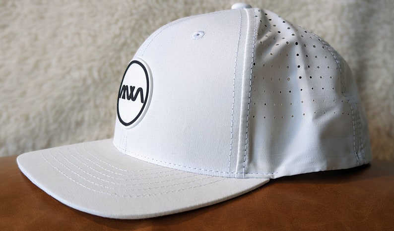 Performance Hat White