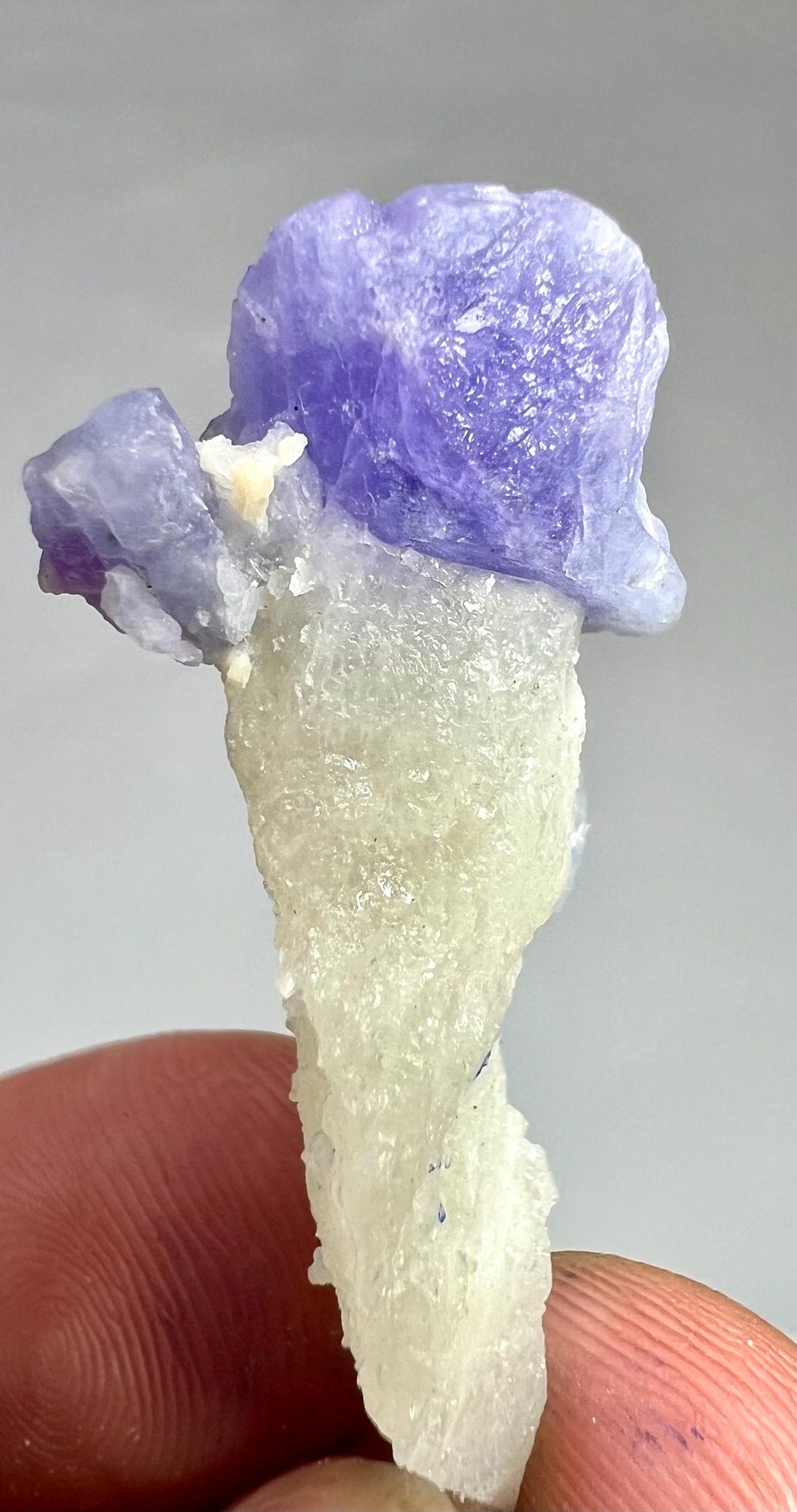 22.95 CT Hackmanite Crystal Specimen - Afghanistan Mineral Decor - Etsy