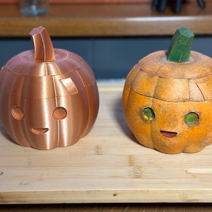 3D Printed Pumpkin Twist Box