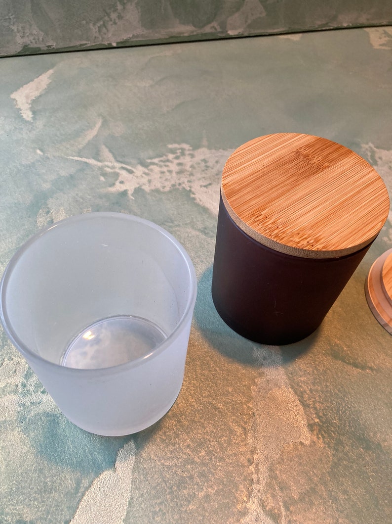 WHITE CANDLE JAR, 10.5 Oz Frosted White Candle Vessel With Bamboo Lids