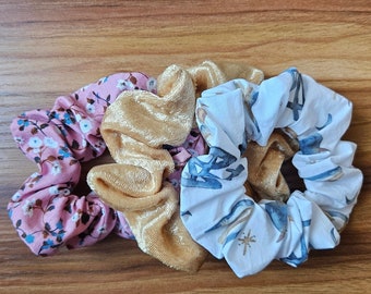 Catholic Hair Tie Scrunchie Set of 3 | Marian Easter Basket | Christian Hair Tie Gift Set | Scrunchies for Christian girls | First Communion