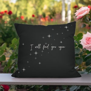 Hunts Promise to Bryce Crescent City 2-sided Faux Suede Square Pillow, on a field of stars Hunt&#39;s Promise front & back, Sarah J Maas epic