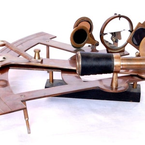 Antiek-stijl aluminium-messing sextant – nautisch navigatie-instrument en woondecoratie verzamelobject